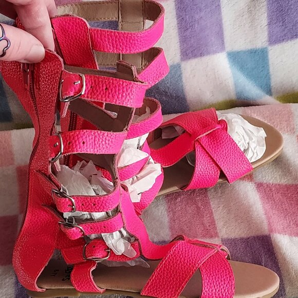 Girls pink Gladiators Size 6-7Y little piggies - Picture 6 of 6